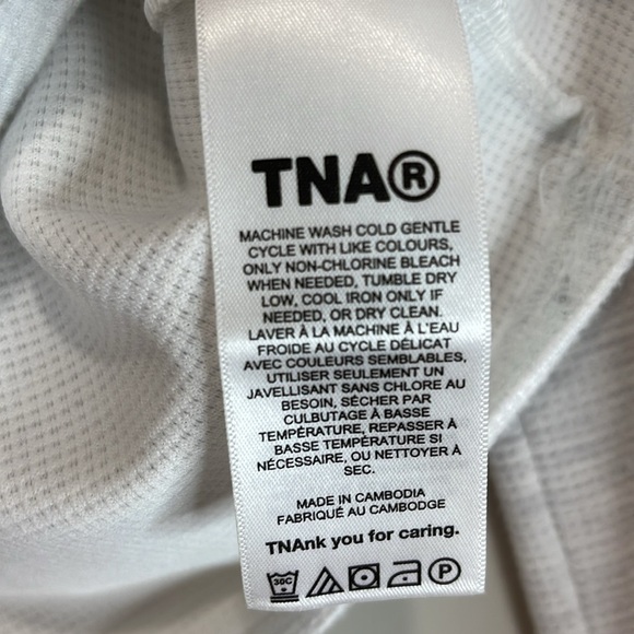 TNA Aritzia Light Gray Fitted Crop T-Shirt Waffle Knit Crewneck Leisure Size S - Picture 8 of 11